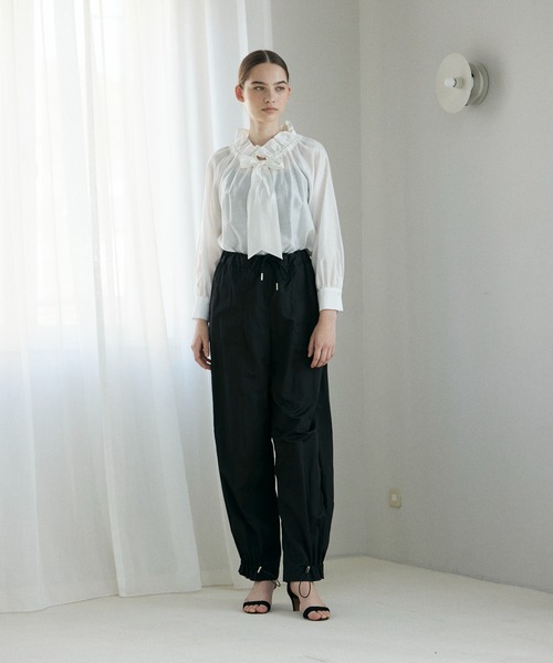 INED CLARO（イネドクラロ）の「パラシュートパンツ（その他パンツ・レディース・ブラック/アイボリー/カーキ・フリー）」の8枚目の写真