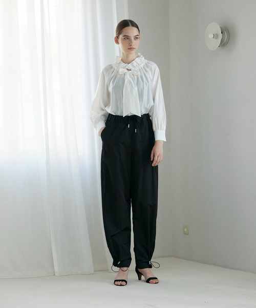 INED CLARO（イネドクラロ）の「パラシュートパンツ（その他パンツ・レディース・ブラック/アイボリー/カーキ・フリー）」の11枚目の写真