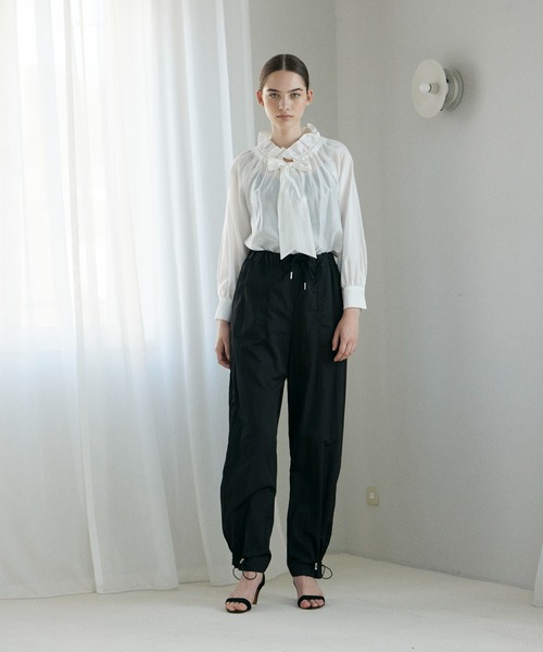 INED CLARO（イネドクラロ）の「パラシュートパンツ（その他パンツ・レディース・ブラック/アイボリー/カーキ・フリー）」の12枚目の写真