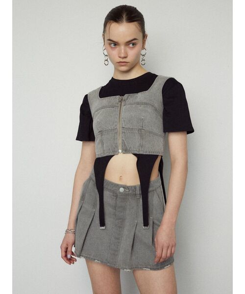 EMODA(エモダ)の「フロントジップデニムビスチェ(キャミソール・レディース・グレー/ブラック/ライトブルー・SMALL/MEDIUM)」の7枚目の写真