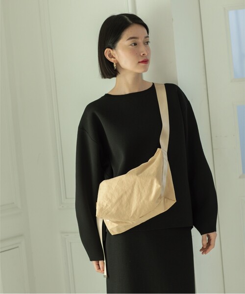 OPAQUE.CLIP（オペークドットクリップ）の「◆【軽量】カジュアルミニショルダーバッグ（ショルダーバッグ・レディース・カーキ/ベージュ/ブラック・00）」の9枚目の写真