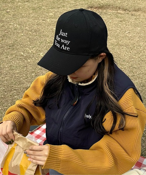 CPCM（シーピーシーエム）の「小顔見えロゴキャップ（キャップ・レディース・ブラック/ベージュ/グリーン/モカ・FREE）」の2枚目の写真