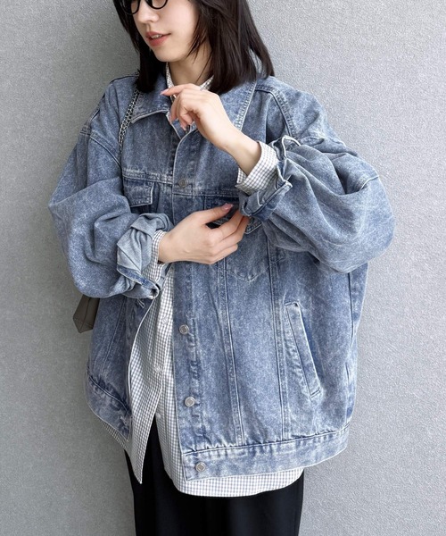 reca（レカ）の「オーバーサイズデニムジャケット（デニムジャケット・レディース・ライトブルー/ブルー/ブラック・M/L/S）」の19枚目の写真