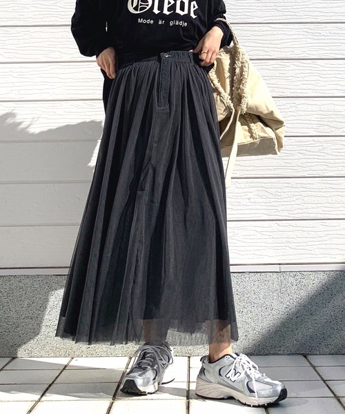 Q（キュー）の「デニムチュールスカート（スカート・レディース・チャコールグレー・MEDIUM）」の4枚目の写真