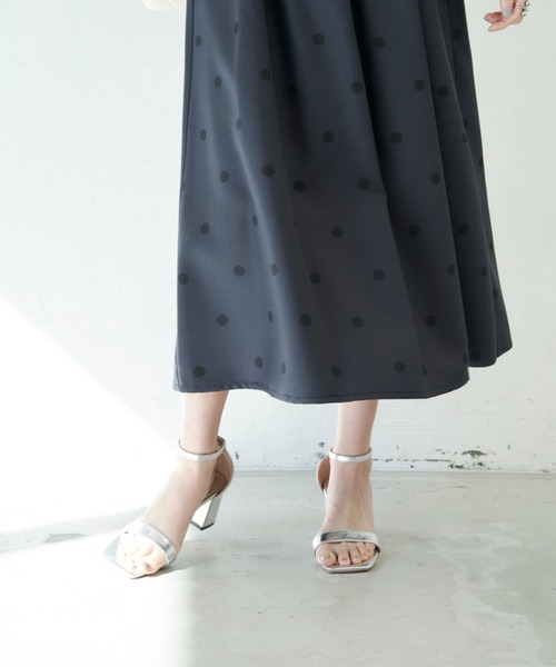 Shelly island（シェリーアイランド）の「ドットギャザースカート（スカート・レディース・ホワイト/ブラック・M）」の9枚目の写真
