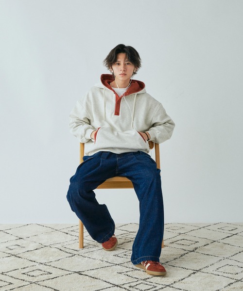 Adoon plain(アドーンプレーン)の「ヘンリーネックバイカラーフーディー(パーカー・メンズ・杢グレー/ネイビー・MEDIUM/LARGE)」の21枚目の写真