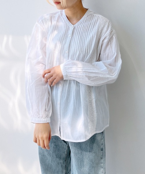 AS KNOW AS plus(アズノゥアズプラス)の「◎レースピンタックブラウス(シャツ/ブラウス・レディース・チャコールグレー/ライトカーキ/マスタード/オフホワイト・FREE)」の5枚目の写真