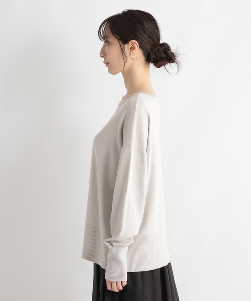 Andemiu（アンデミュウ）の「【WEB限定】ユルボートネックニット110748（ニット/セーター・レディース・アイボリー/グリーン/ブルー/グレー/ブラック・FREE）」の9枚目の写真