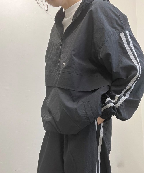Ocean Pacific（オーシャンパシフィック）の「【OP/オーピー】　ユニセックス ラインアノラックジャケット（ナイロンジャケット・メンズ・ネイビー/ブラック・MEDIUM）」の13枚目の写真