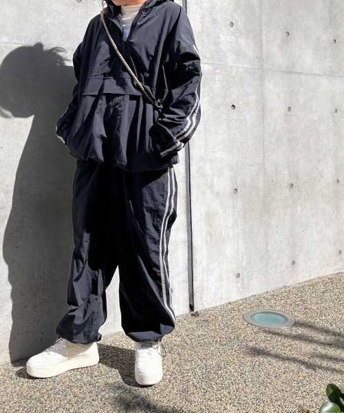 Ocean Pacific（オーシャンパシフィック）の「【OP/オーピー】　ユニセックス ラインアノラックジャケット（ナイロンジャケット・メンズ・ネイビー/ブラック・MEDIUM）」の17枚目の写真