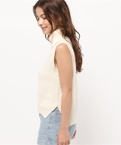 Chico(チコ)の「ハイネック畦ベスト(ニット/セーター・レディース・アイボリー/モスグリーン/ブラック/グレー・FREE)」の6枚目の写真