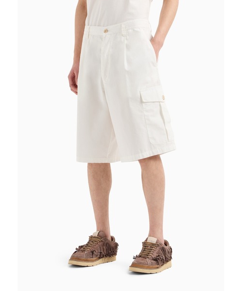 EMPORIO ARMANI(エンポリオアルマーニ)の「【エンポリオ アルマーニ】Emporio Armani Sustainability Values Capsule Collection カーゴバミューダパンツ オーガニックポプリン ガーメントダイ(その他パンツ・メンズ・ホワイト系その他/ライトカーキ/ライトブラウン・48/46/44)」の2枚目の写真