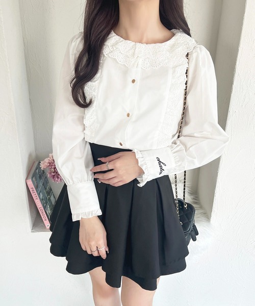 apres jour(アプレジュール)の「French Girly Collection コットンレースフリルブラウス【ZOZOTOWN限定アイテム】(シャツ/ブラウス・レディース・オフホワイト/ブラック・フリー/X-LARGE)」の6枚目の写真