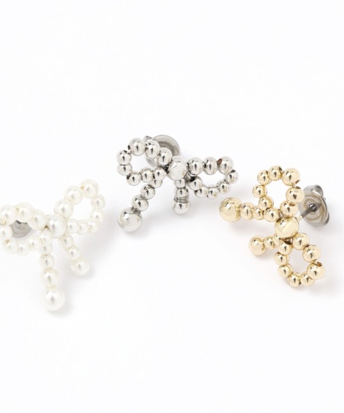 GLOBAL WORK(グローバルワーク)の「リボンピアス/115629(ピアス(両耳用)・レディース・シルバー/ゴールド/その他8・ONE SIZE)」の4枚目の写真