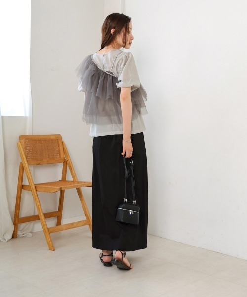 Bab（バブ）の「【2点セット】チュールビスチェ＋ボリュームスリーブブラウスセット（シャツ/ブラウス・レディース・アイボリー/グレー/ベージュ・M）」の15枚目の写真