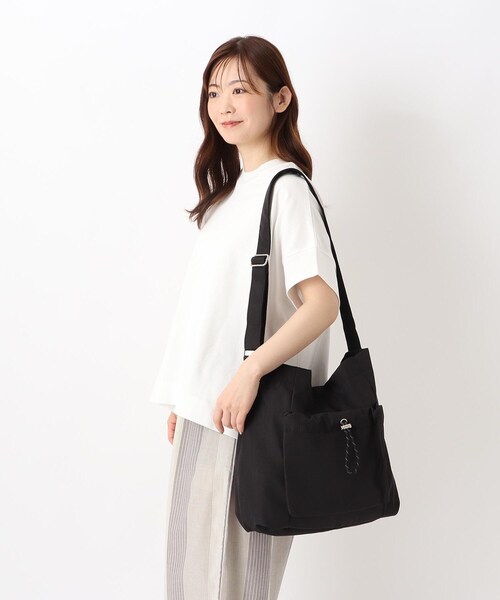 one'sterrace（ワンズテラス）の「Legato Largo ドロスト A4ショルダー（ショルダーバッグ・レディース・グレー系4/ブラック系8・99）」の9枚目の写真