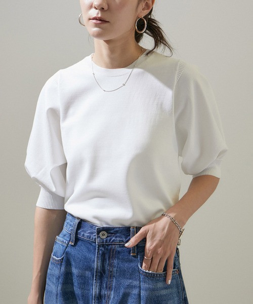 SALON adam et rope'(サロン アダム エ ロペ)の「ハーフスリーブニットプルオーバー【洗える】(ニット/セーター・レディース・ホワイト/ブラック/サックスブルー・FREE)」の2枚目の写真