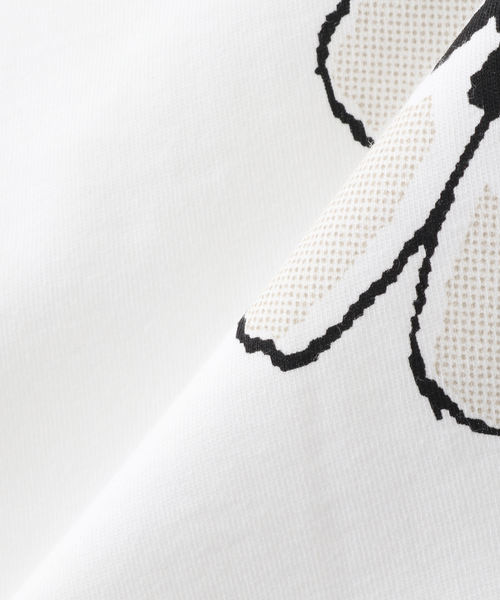Carhartt WIP(カーハートダブリューアイピー)の「Carhartt S/S PIXEL FLOWER T-SHIRT I033161(Tシャツ/カットソー・メンズ・ホワイト/ブラック・MEDIUM/LARGE)」の8枚目の写真