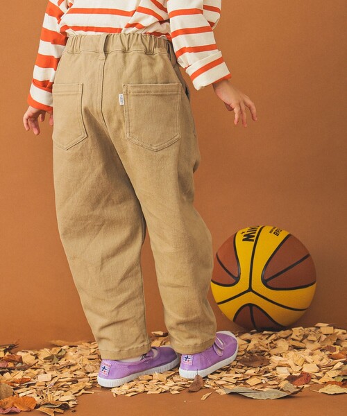 B:MING by BEAMS（ビーミングバイビームス）の「B:MING by BEAMS / らくらく タックチノパンツ（100～150cm）（チノパンツ・キッズ・ベージュ/ブラック/ブルー系その他2・100/110/120/130/140/150）」の5枚目の写真