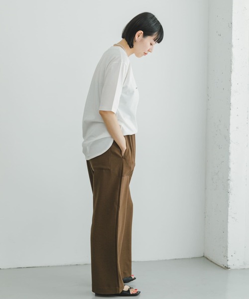 ITEMS URBANRESEARCH(アイテムズ アーバンリサーチ)の「『接触冷感/UVカット』クールコットンハンソデTシャツ(Tシャツ/カットソー・レディース・ダークブラウン/ライトブルー/ホワイト・FREE)」の15枚目の写真