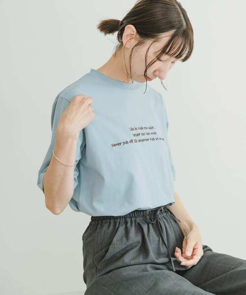 ITEMS URBANRESEARCH(アイテムズ アーバンリサーチ)の「『接触冷感/UVカット』クールコットンハンソデTシャツ(Tシャツ/カットソー・レディース・ダークブラウン/ライトブルー/ホワイト・FREE)」の17枚目の写真