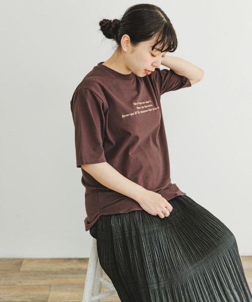ITEMS URBANRESEARCH（アイテムズ アーバンリサーチ）の「『接触冷感/UVカット』クールコットンハンソデTシャツ（Tシャツ/カットソー・レディース・ダークブラウン/ライトブルー/ホワイト・FREE）」の15枚目の写真