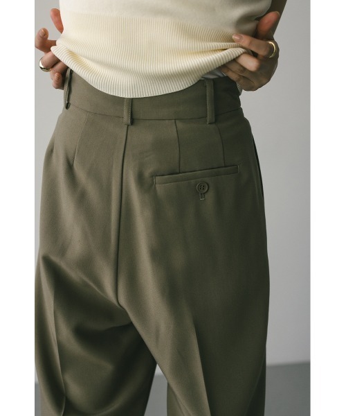STYLEMIXER(スタイルミキサー)の「【WEB限定】ベーシックツータックパンツ ロング(スラックス・レディース・ブラウン/ベージュ/ブラック・SMALL/MEDIUM)」の7枚目の写真