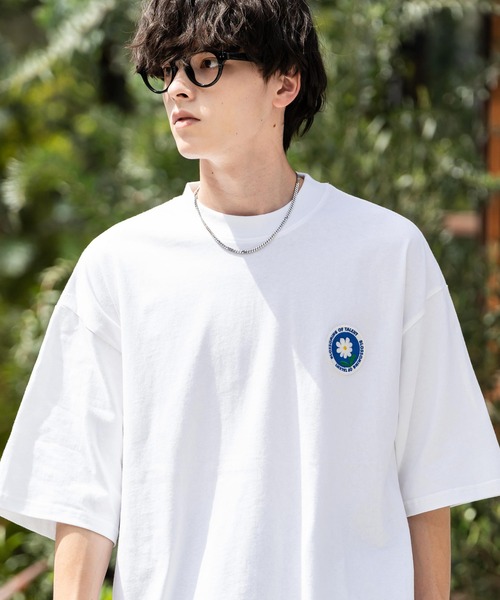 Rocky Monroe（ロッキーモンロー）の「オーバーサイズハート/フラワーワンポイント刺繍半袖Tシャツ（Tシャツ/カットソー・メンズ・ネイビー系/ブラック/ホワイト系/チャコール/ネイビー/グリーン/ホワイト/グリーン系/ネイビー系1/ホワイト系1・M/L/XL）」の16枚目の写真