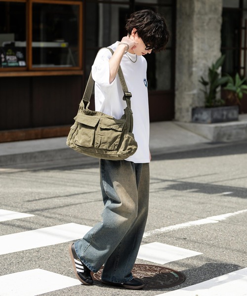 Rocky Monroe（ロッキーモンロー）の「オーバーサイズハート/フラワーワンポイント刺繍半袖Tシャツ（Tシャツ/カットソー・メンズ・ネイビー系/ブラック/ホワイト系/チャコール/ネイビー/グリーン/ホワイト/グリーン系/ネイビー系1/ホワイト系1・M/L/XL）」の17枚目の写真