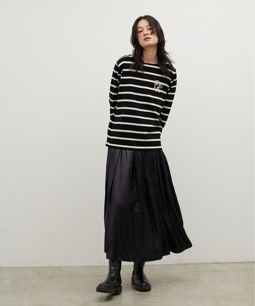 LARUTA(ラルータ)の「【LARUTA】コーティングサテンスカート(スカート・レディース・キャメル/ベージュ/ブラック・MEDIUM)」の13枚目の写真