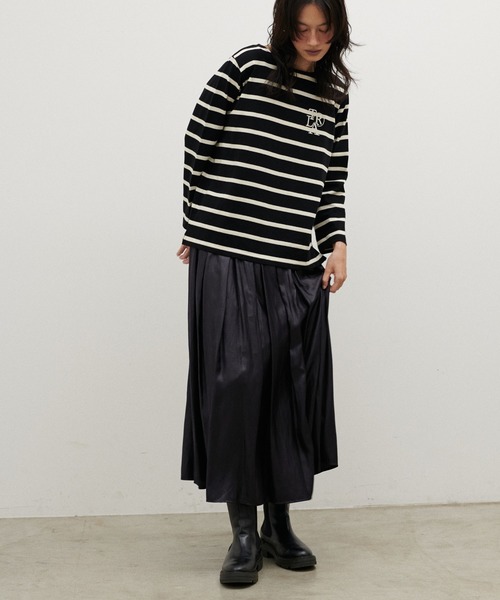 LARUTA(ラルータ)の「【LARUTA】コーティングサテンスカート(スカート・レディース・キャメル/ベージュ/ブラック・MEDIUM)」の11枚目の写真