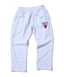 OFF THE COURT by NBA（オフザコートバイエヌビーエー）の「OFF THE COURT LOGO LONG PANTS（オフ ザ コート ロゴ ロングパンツ）（スウェットパンツ）」