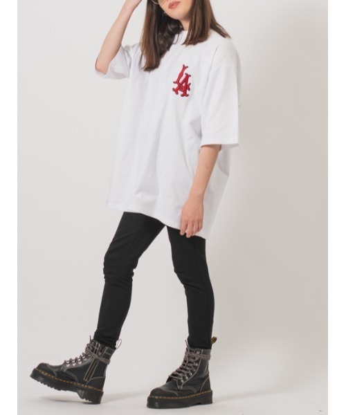 RE730（アールイーセブンサーティー）の「RE730 ロゴ刺繍半袖BIGシルエットTシャツ（Tシャツ/カットソー・メンズ・イエロー/ターコイズブルー/ブラック/オフホワイト・LARGE/MEDIUM）」の13枚目の写真