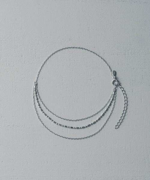 and cloud（アンドクラウド）の「Layered Chain Anklet（アンクレット・レディース・イエローゴールド/ブラック/シルバー・FREE）」の7枚目の写真