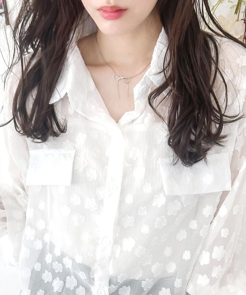 madrepadre(マドレパドレ)の「フラワーシアーシャツ(シャツ/ブラウス・レディース・ホワイト・FREE)」の5枚目の写真