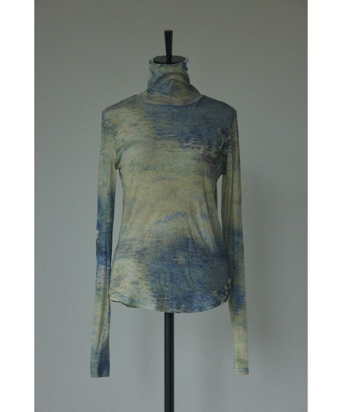 BLACK BY MOUSSY(ブラックバイマウジー)の「art pattern highneck tops(アートパターンハイネックトップス)(Tシャツ/カットソー・レディース・イエロー系その他/ブルー系その他・FREE)」の9枚目の写真