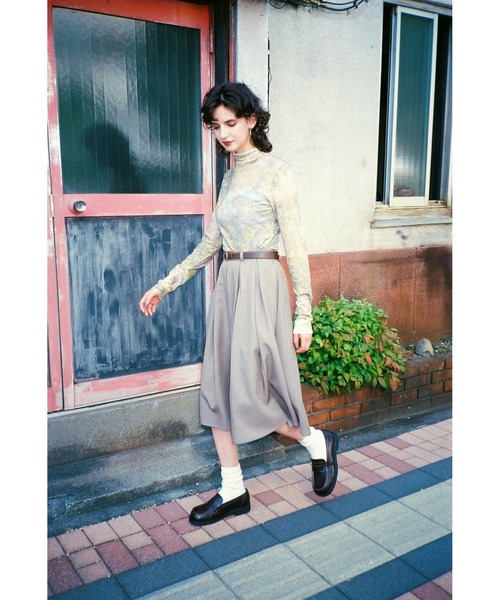 BLACK BY MOUSSY(ブラックバイマウジー)の「art pattern highneck tops(アートパターンハイネックトップス)(Tシャツ/カットソー・レディース・イエロー系その他/ブルー系その他・FREE)」の17枚目の写真