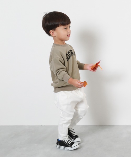 devirock（デビロック）の「デビラボ BOXシルエット プリント トレーナー（スウェット・キッズ・ブラック系その他/オレンジ系その他/パープル系その他3/ベージュ系その他/ベージュ系その他2/パープル系その他/パープル系その他2/ブルー系その他/グリーン系その他/グレー系その他2/グレー系その他/ブルー系その他2/ブラック系その他2/グレー系その他3・90cm/100cm/110cm/120cm/130cm/140cm/150cm/160cm）」の16枚目の写真