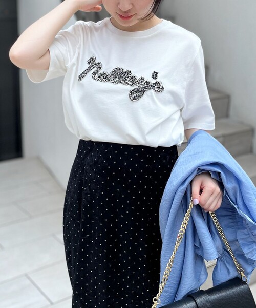 NOLLEY’S（ノーリーズ）の「ノーリーズ刺繍Tシャツ（Tシャツ/カットソー・レディース・ホワイト系その他3/ブラック系その他/ホワイト系その他2/ホワイト系その他4/ホワイト系その他5/ブラック系その他2・38）」の3枚目の写真