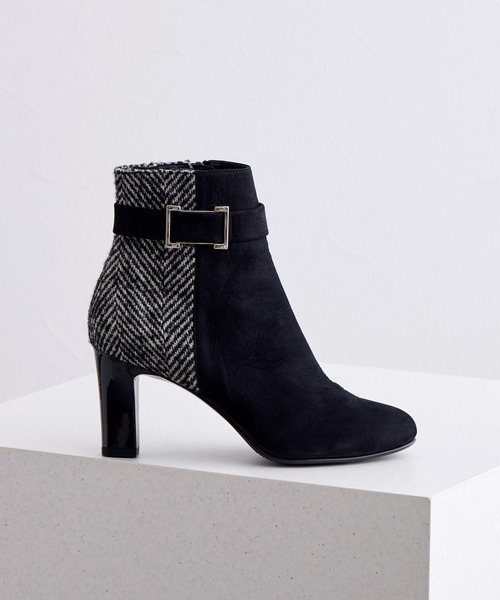 HIMIKO（ヒミコ）の「【Made in Japan】サイドバックルヒールブーツ/641406（ブーツ・レディース・ブラック系その他/ブラック/アイボリー・23.5cm/24.0cm/23.0cm/22.0cm/22.5cm/24.5cm/25.0cm）」の3枚目の写真