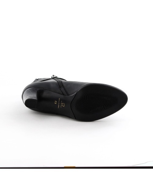 HIMIKO（ヒミコ）の「【Made in Japan】サイドバックルヒールブーツ/641406（ブーツ・レディース・ブラック系その他/ブラック/アイボリー・23.5cm/24.0cm/23.0cm/22.0cm/22.5cm/24.5cm/25.0cm）」の20枚目の写真