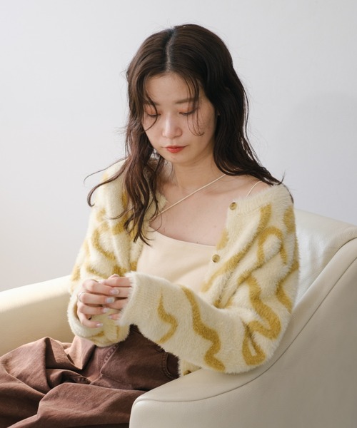 Kastane(カスタネ)の「【ZOZOTOWN限定】グラフィティニットカーディガン(ニット/セーター・レディース・グレー/イエロー・FREE)」の7枚目の写真