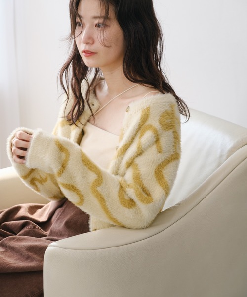 Kastane(カスタネ)の「【ZOZOTOWN限定】グラフィティニットカーディガン(ニット/セーター・レディース・グレー/イエロー・FREE)」の6枚目の写真