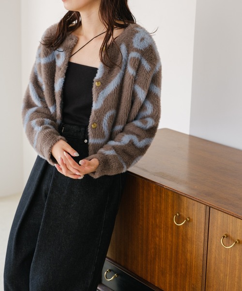 Kastane(カスタネ)の「【ZOZOTOWN限定】グラフィティニットカーディガン(ニット/セーター・レディース・グレー/イエロー・FREE)」の20枚目の写真