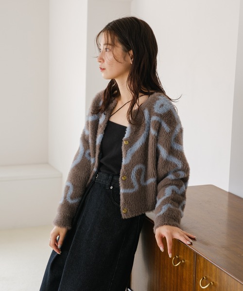 Kastane(カスタネ)の「【ZOZOTOWN限定】グラフィティニットカーディガン(ニット/セーター・レディース・グレー/イエロー・FREE)」の19枚目の写真