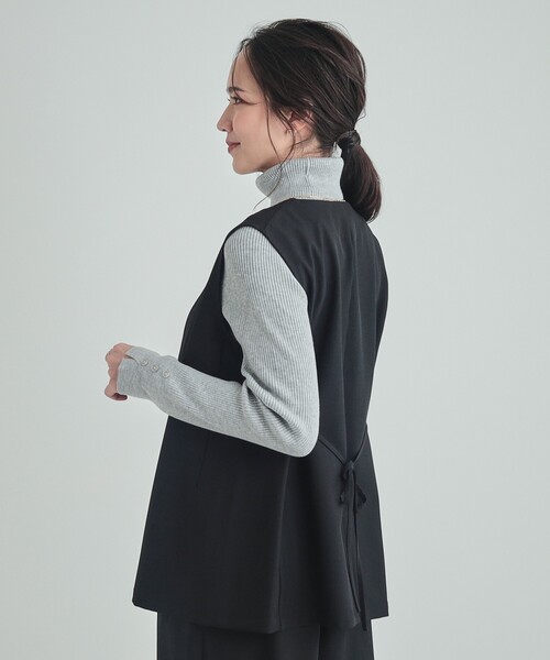 DRESKIP（ドレスキップ）の「【洗える/イージーケア/セットアップ可】後ろリボン きれいめジレ（ベスト・レディース・ブラック/チャコールグレー/ベージュ・02/03/04）」の10枚目の写真