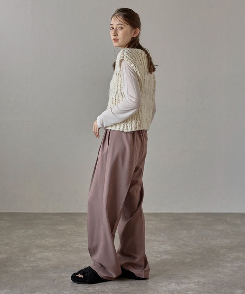 セブンイレブン 冬ギフト カタログ MINERTE（ミネルテ）の「【MINERTE】hand knit ハンド / vest トップス