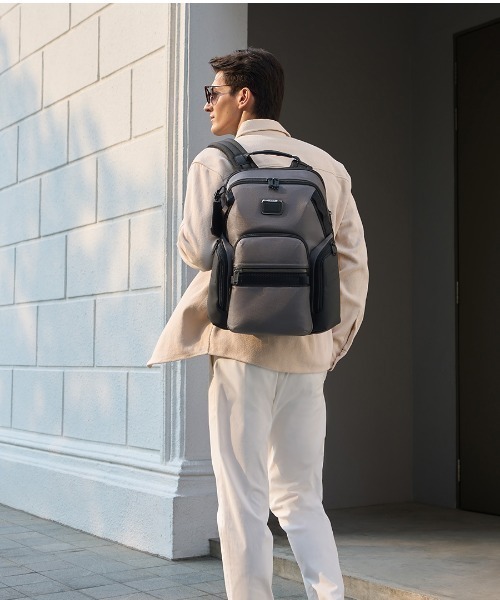 TUMI(トゥミ)の「ALPHA BRAVO 「ナヴィゲーション」バックパック(A4/PC15インチまで対応)(バックパック/リュック・メンズ・チャコールグレー・FREE)」の8枚目の写真