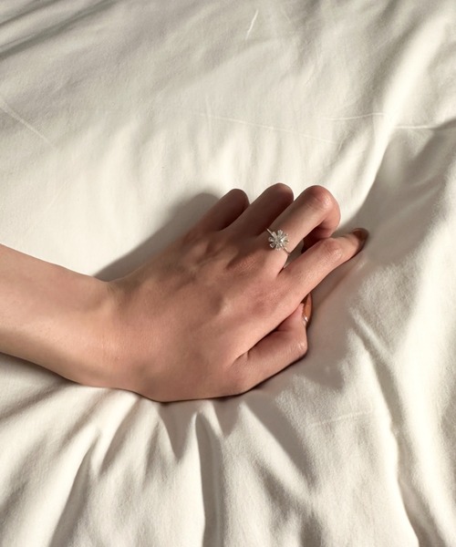 ciite'(シーテ)の「Margaret ring(リング・レディース・シルバー/ゴールド・FREE)」の3枚目の写真