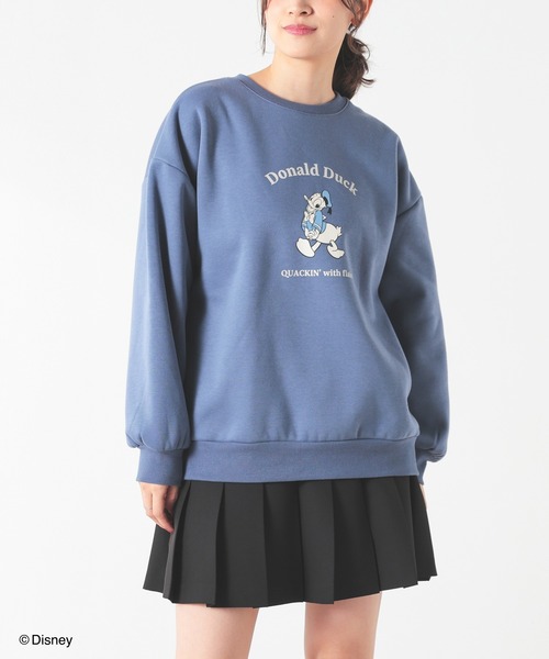 Honeys（ハニーズ）の「【ハニぽか】ディズニー／ゆるトップス（スウェット・レディース・ブラック/ボルドー/ブルー/オフホワイト・S/M/L/LL）」の3枚目の写真